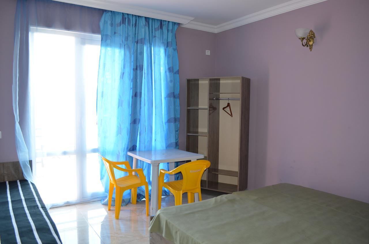 Hotel Near The Sea Kobuleti Εξωτερικό φωτογραφία