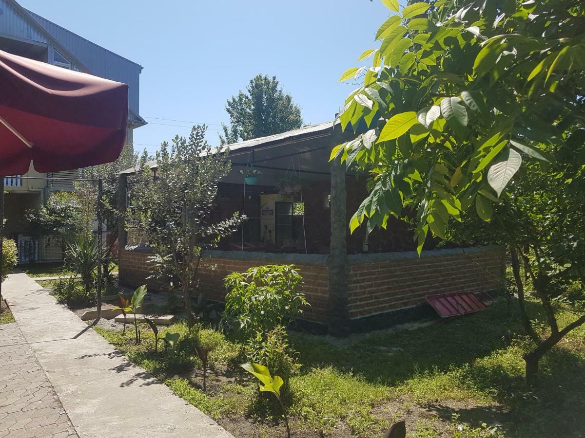 Hotel Near The Sea Kobuleti Εξωτερικό φωτογραφία