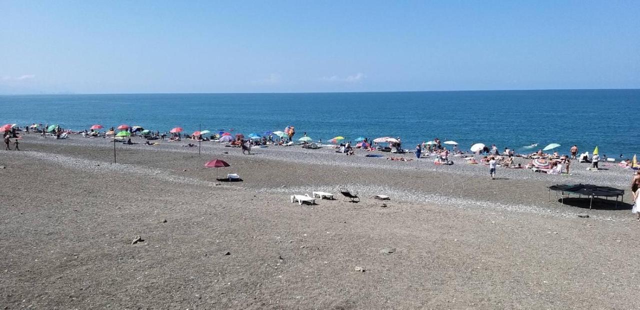 Hotel Near The Sea Kobuleti Εξωτερικό φωτογραφία